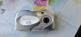 APARAT FOTO DIGITAL OLYMPUS C-350 ZOOM FUNCTIONEAZA 2 BATERII AAA SI ACUMULATORI