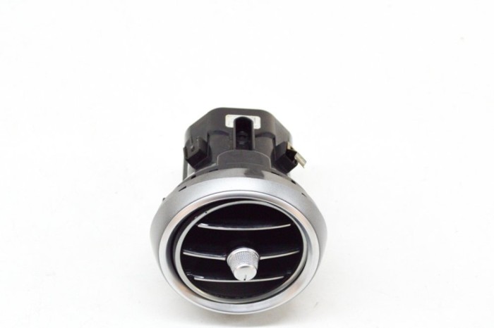 Gura de ventilație planșa de bord MERCEDES-BENZ C T-Model S205 2015 OEM: A2058300301 12068620
