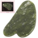 Cumpara ieftin Piatra Gua Sha pentru masaj facial, corporal, 4.5 x 7 cm, instrument anti-imbatranire, jad, verde