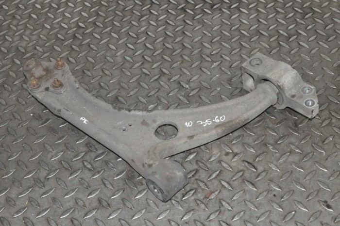 Braț inferior st&acirc;nga față AUDI TT 8J3 2009 11776197