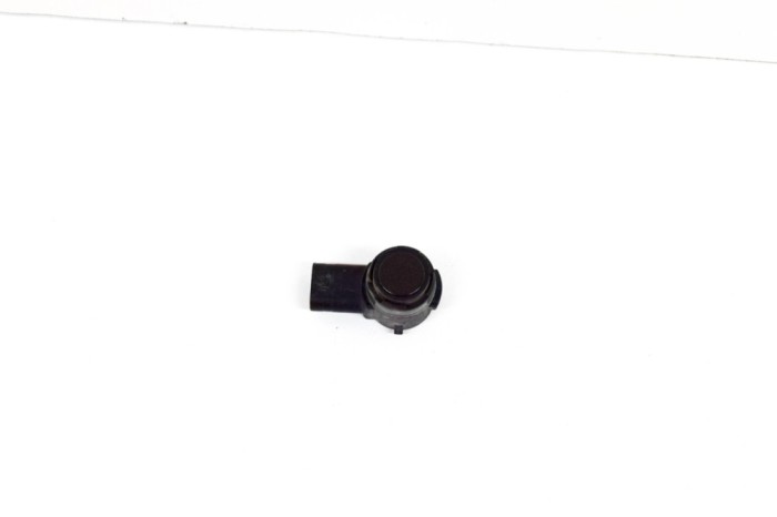 Senzor de parcare spate VW PASSAT B8 3G2 2015 OEM: 5Q0919275B 20422688