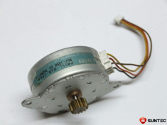 Paper input motor HP Color LaserJet 8500 RH7-1350 foto