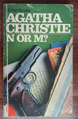 myh 39s - Pan Books - Aghata Christie N or M? - in limba engleza foto