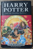 Harry Potter and the Deathly Hallows - J.K. Rowling// prima editie in engleza