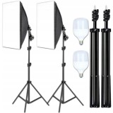 Cumpara ieftin Kit iluminare foto-video cu 2 softbox-uri profesionale, lumina naturala 5500K, becuri 30W, stative 95-200 cm, negru
