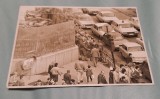 fotografie document anii 1980 - imagine undeva in Bucuresti, autoturisme Dacia, Oltcit, Trabant &amp; grup militari probabil din Mininisterul de Interne