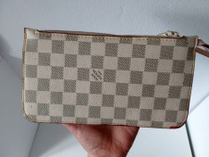 ** Geanta clutch Louis Vuitton neverfull cu monograma (LV) foto