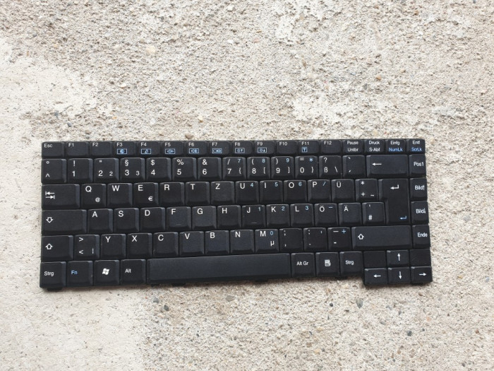 tastatura laptop NOTEBOOK M66JE