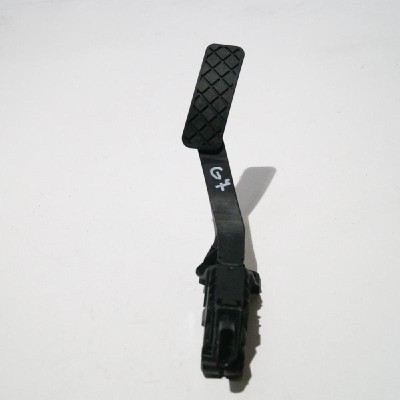 Pedala de accelerație VW GOLF VII 5G1, BQ1, BE1, BE2 2013 OEM: 5Q2723503D 2210994 foto
