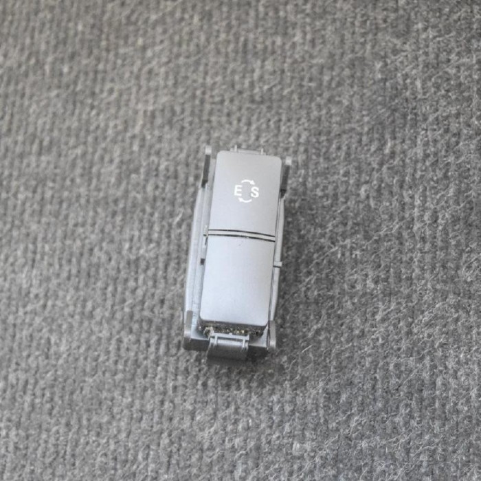 Comutator MERCEDES-BENZ E T-Model S212 2014 OEM: A2129051302 3951744
