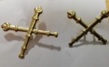S 22 - semne de arma - metalice - artilerie - aurii
