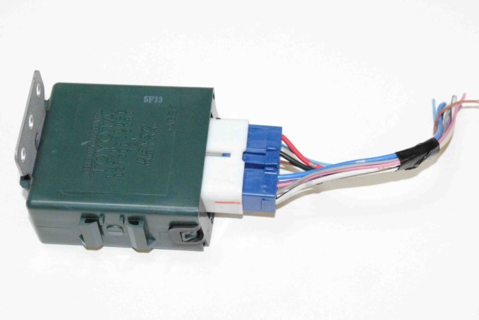 Alt modul de control LEXUS RX _U3_ 2004 OEM: 85970-48020 2157053