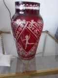 Vaza cristal rubin mare firmata...
