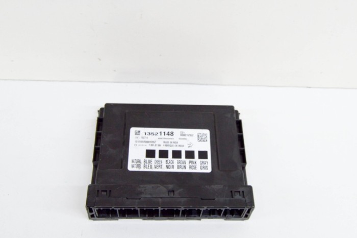 Modul de confort OPEL MOKKA / MOKKA X 2018 OEM: F00HJ01864,13521148,650446862 | 17807804