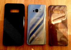 Samsung Galaxy S8 64Gb + 2 free bumper cases foto