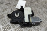Motor macara geam ușă dreapta spate SKODA OCTAVIA III Combi 5E5 2013 OEM: 5Q0959812A 22475202
