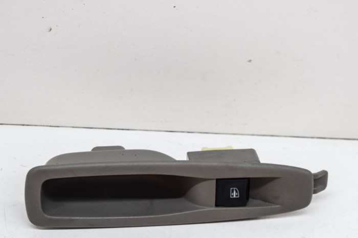 Buton geam ușă st&acirc;nga spate RENAULT ZOE BFM_ 2015 OEM: 829614619R 11784113