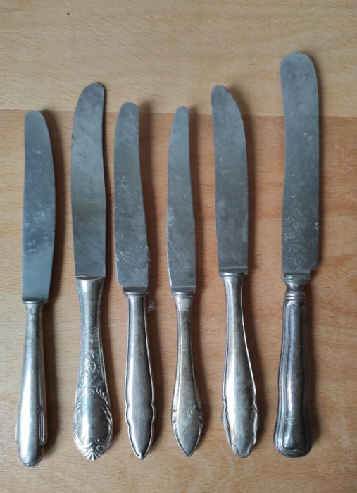 Lot de 6 cutite vechi maner argintat, modele diferite