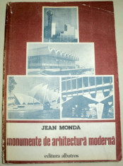 MONUMENTE DE ARHITECTURA MODERNA-JEAN MONDA 1982 foto