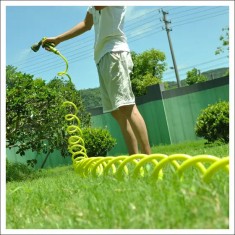 Set furtun Gradina spiralat,10m, diametru 12,5mm, prevazut cu doi conectori foto
