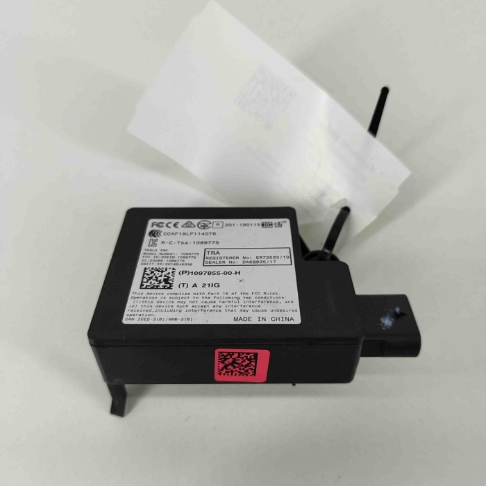 Modul de confort TESLA MODEL 3 2021 OEM: 1097855-00-H 22295973