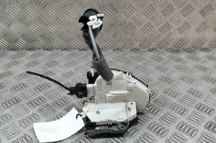 &Icirc;ncuietoare ușă st&acirc;nga față AUDI Q5 FY 2021 OEM: 8X2837015D 28195124