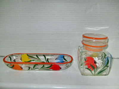 5061-I-Set condimente vechi interbelic sticla manual pictat cu design floral. foto