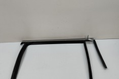 Bandou superior ușă st&acirc;nga spate VW PASSAT Variant B8 3G5 2020 OEM: 3G9839431AK | 30433798