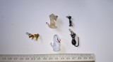 Cumpara ieftin LOT 5 MARTISOARE VECHI STICLA LUCRATE MANUAL