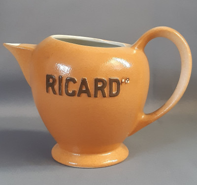 Ulcior/carafa ceramica - Ricard Franta foto