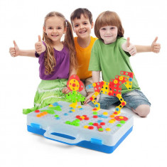 Joc educativ si creativ de constructie Montessori, puzzle mozaic, cu suruburi