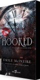 Hooked Vol 1 Emily McIntire Roman Dark Romance Brosat Paperback Leda Carti Beletristica