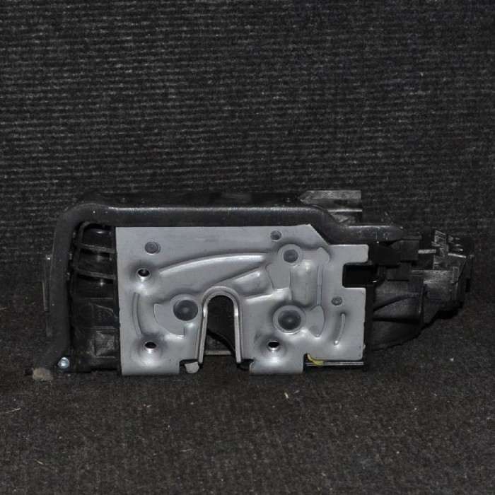 &Icirc;ncuietoare ușă dreapta față BMW 2 Active Tourer F45 2014 OEM: 7281934 1935198