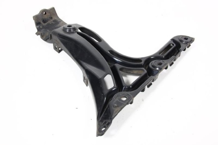Suport bara de protecție st&acirc;nga spate BMW 5 E60 2008 OEM: 7178185 3173999