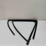 Bandou superior ușă dreapta spate BMW X5 F15, F85 2015 OEM: 7289668 30347702