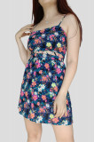 Rochie mini, de vara, cu imprimeu floral tropical stil Hawaii, bretele subtiri si decupaj in zona taliei, multicolor, XS