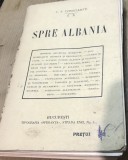 U, Carte Regalista . Spre Albania