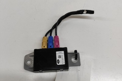 Amplificator de antena JAGUAR F-TYPE Coupe X152 2021 OEM: DPLA-19C097-BA 30134242 foto
