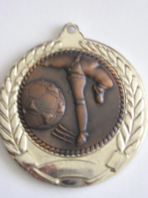 QW1 158 - Medalie - tematica sport - fotbal - Spania - 2009 foto