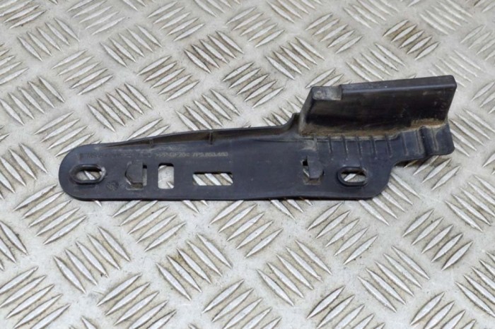 Suport prag lateral dreapta spate PORSCHE CAYENNE 92A 2017 OEM: 7P5.853.480,7P5853480 17156072