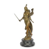 Amazoana-statueta din bronz cu un soclu din marmura BF-51