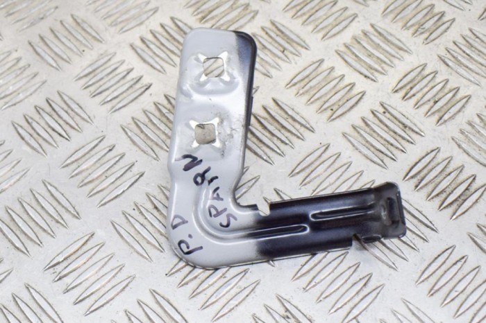 Suport aripa dreapta față BMW 2 Coupe F22, F87 2019 12105070