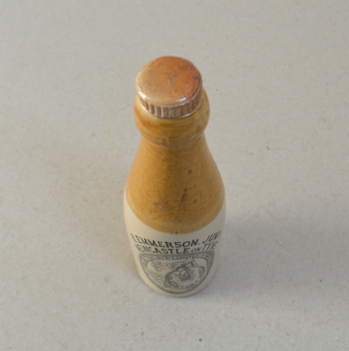 R. Emmerson Stoneware Pottery Stout Beer Bottle Newcastle UK 1879-1920