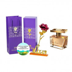 Set complet pentru Ea, parfum de femei Miss Giordani, insotit de insigna Dactylion cu mesaj motivational, cadou un trandafir rosu suflat la baza cu au