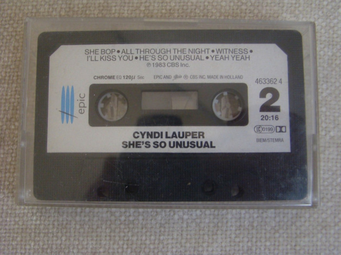 CYNDI LAUPER - She&#039;s So Unusual - Caseta Originala Epic Holland