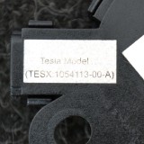 TESLA MODEL X 2017 OEM: 1054113-00-A SKU: 3235664