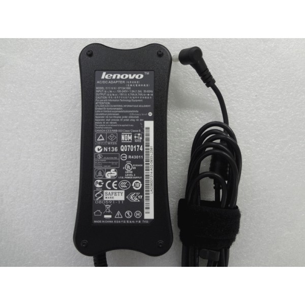 Alimentator - incarcator Lenovo model ADP-90RH B 19V 4.74A NOU pentru R60 T60 X60 Z60 C100 N500 G500 Series