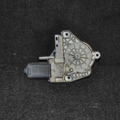 Motor macara geam ușă dreapta față AUDI A1 8X1, 8XK 2011 OEM: 8K0959802C 1210911 foto