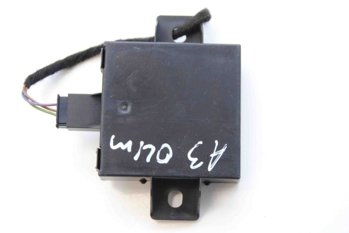 Alt modul de control AUDI A3 8P1 2004 OEM: 1K0.907.719510190352 1683903
