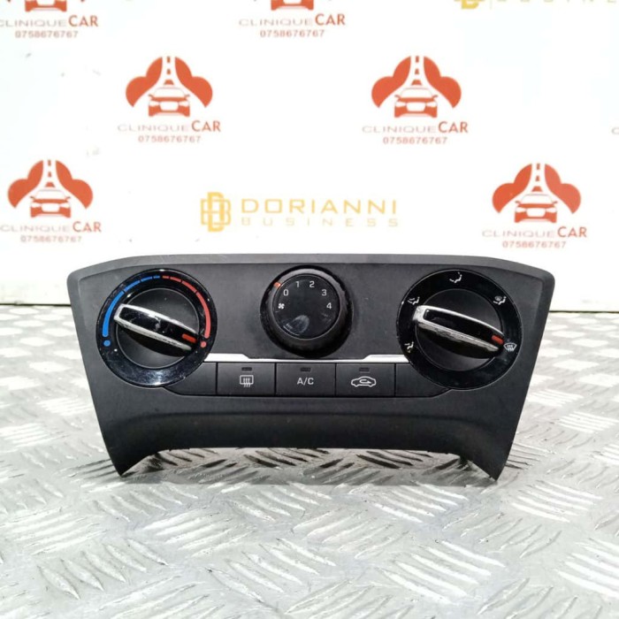 Panou Clima Hyundai i20 2014-2020